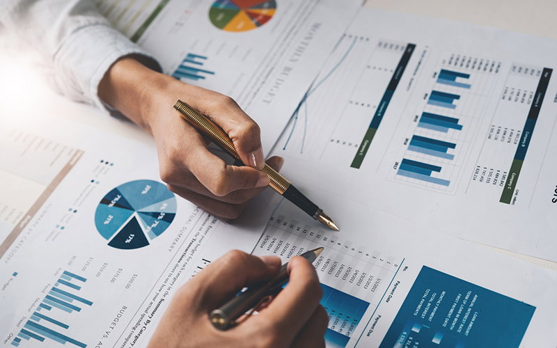 Southfield's Healthrise today announced the formation of the Rise Family of Cos., a portfolio of four enterprises that will work together to advance the people, processes, and technology critical to ensuring end-to-end revenue cycle success. // Stock Photo