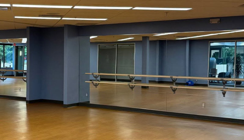 The Kirk Gibson Center for Parkinson’s Wellness in Farmington Hills has opened its new, 2,700-square-foot multipurpose gymnasium, made possible by a $1 million gift from the Daniel J. Loepp Family Foundation.