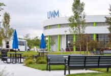 UWM in Pontiac Reports $800M+ Preliminary Q3 Revenue, $205M+ in Net Income UWM Holdings Corp. in Pontiac