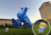 Friendly robot emerges from massive bird-like spaceship in Detroit, wants to “meet new pals”